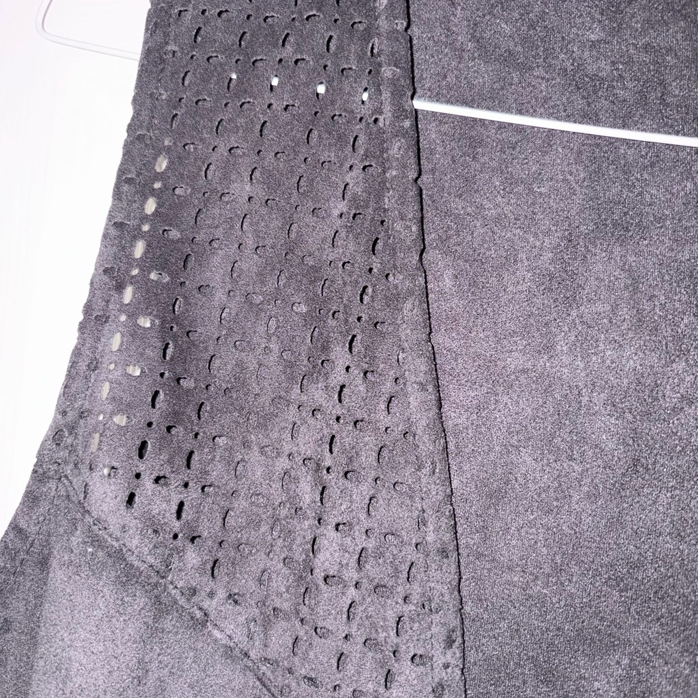 Black Fringe Suede-Look Vest - Women - Picture 3 of 5